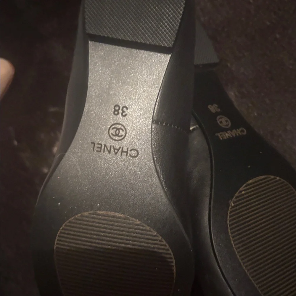 Chanel Black Flats with Gold Logo - Picture 2 of 2